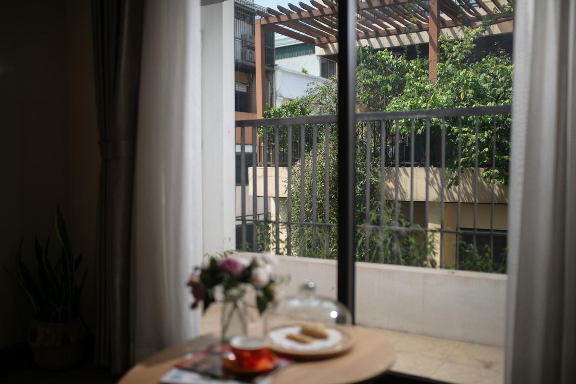 Hb Serviced Apartment - Lac Long Quan Hanoi Exterior photo